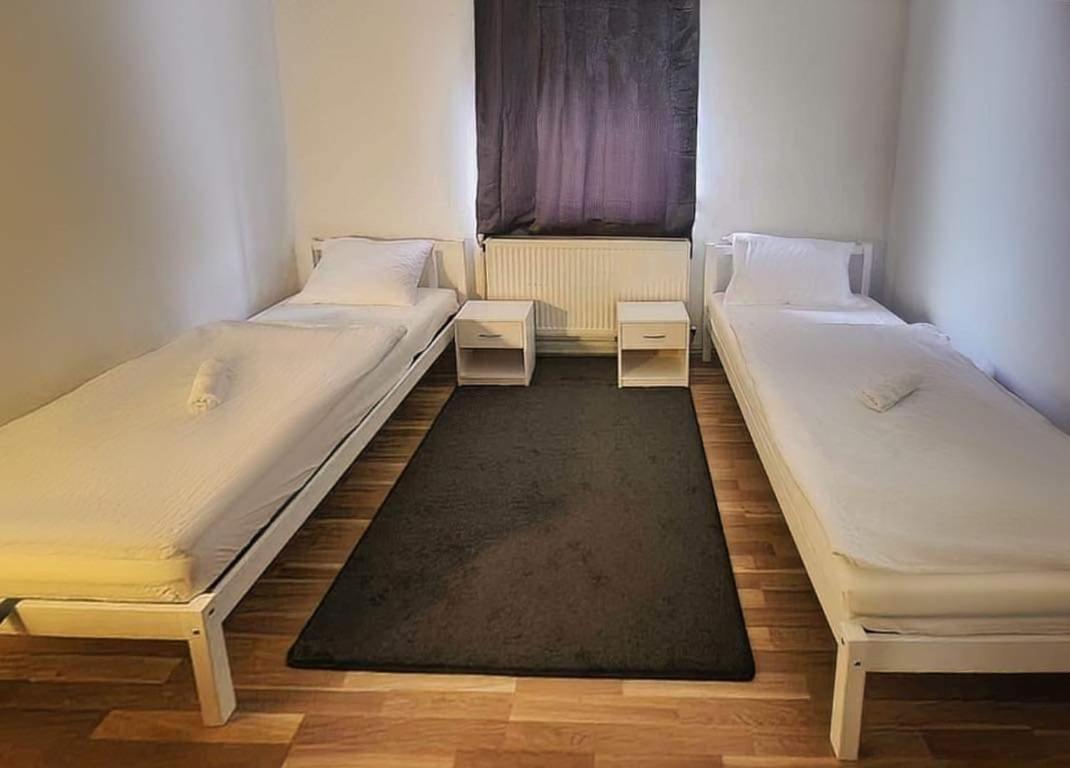 Hostel Adelin Wien Exterior foto